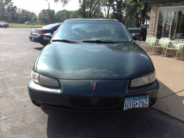 Pontiac Grand Prix 2000 photo 4