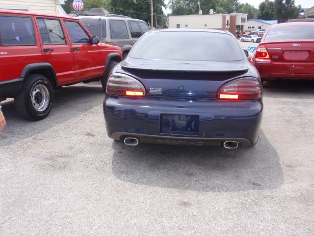 Pontiac Grand Prix 2001 photo 3