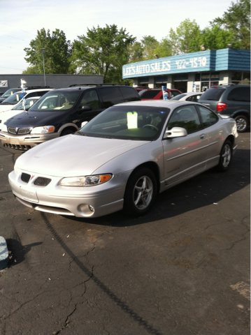 Pontiac Grand Prix 2001 photo 4