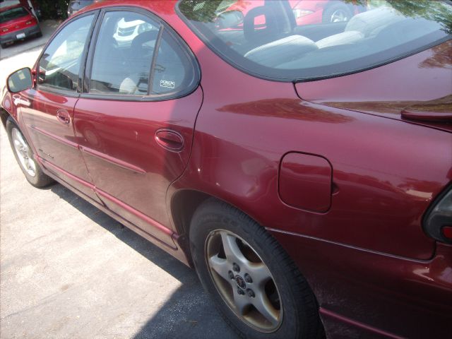 Pontiac Grand Prix 2001 photo 3