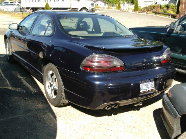 Pontiac Grand Prix 2001 photo 3