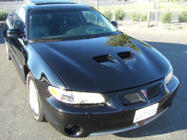 Pontiac Grand Prix 2001 photo 18