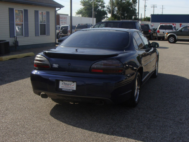 Pontiac Grand Prix 2001 photo 4