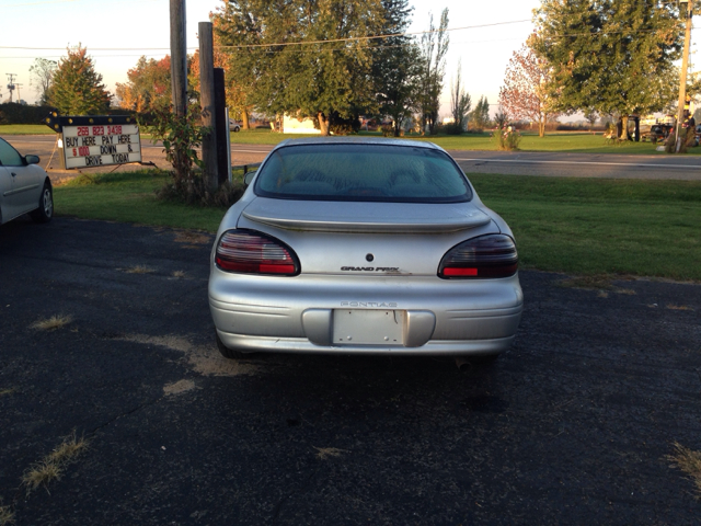 Pontiac Grand Prix 2002 photo 4