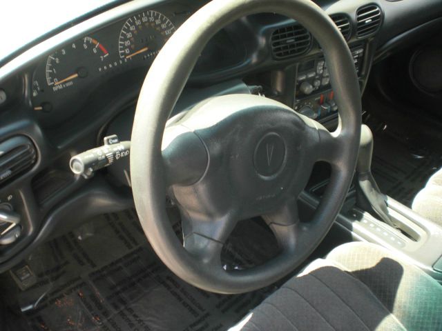 Pontiac Grand Prix 2002 photo 10