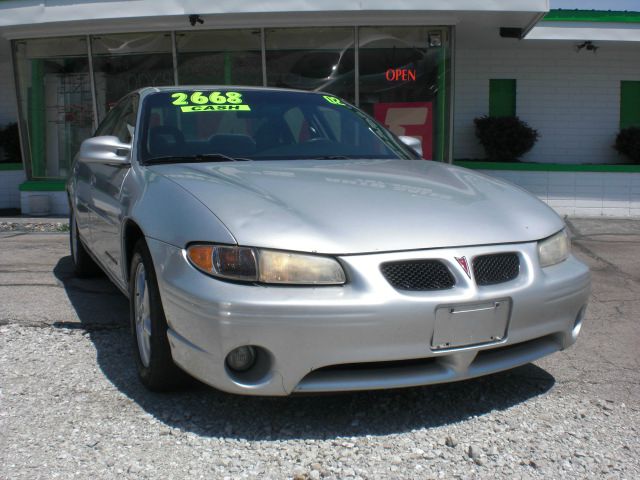 Pontiac Grand Prix 2002 photo 3