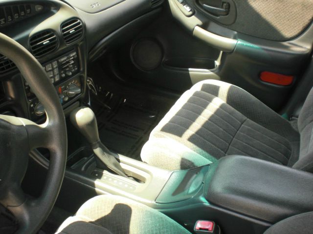 Pontiac Grand Prix 2002 photo 9