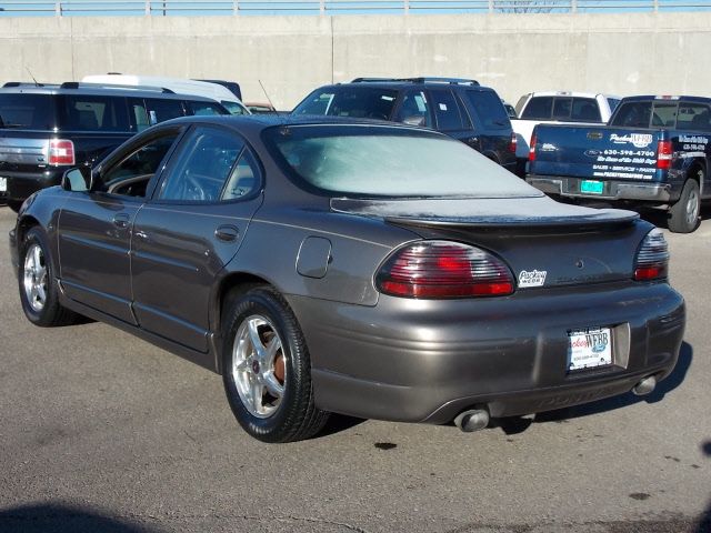 Pontiac Grand Prix 2002 photo 5