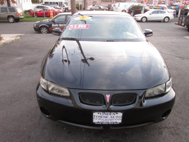 Pontiac Grand Prix 2002 photo 1