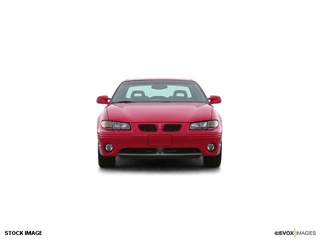 Pontiac Grand Prix 2002 photo 1