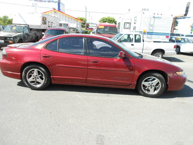 Pontiac Grand Prix 2002 photo 4