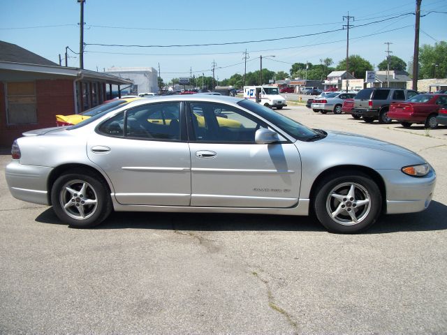 Pontiac Grand Prix 2002 photo 4