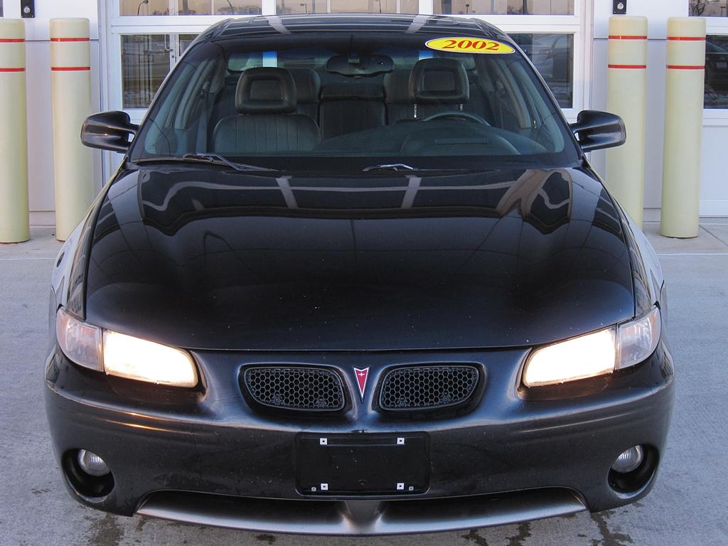 Pontiac Grand Prix 2002 photo 3