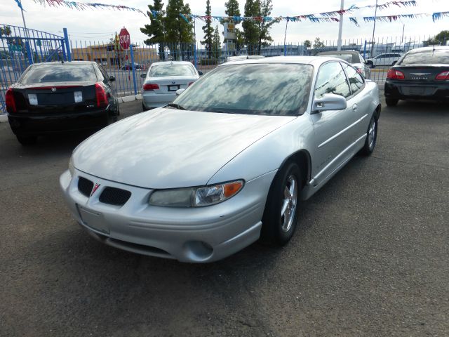 Pontiac Grand Prix 2002 photo 4