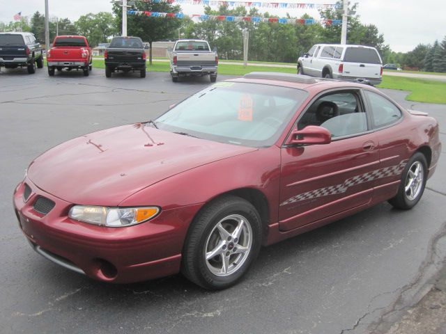 Pontiac Grand Prix 2002 photo 3