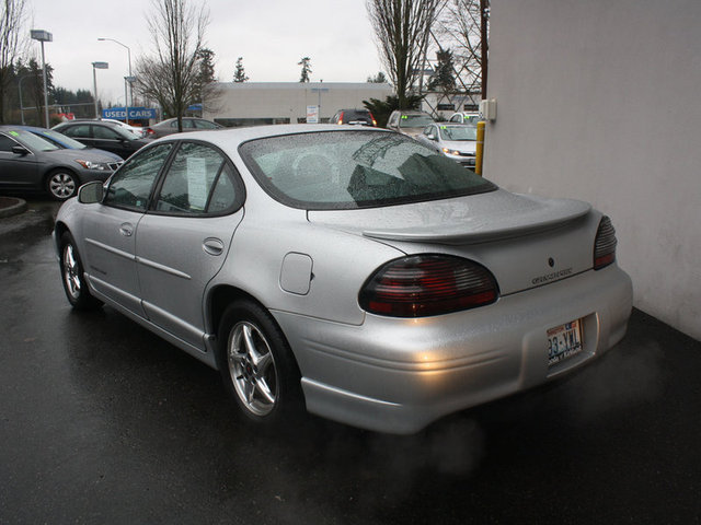 Pontiac Grand Prix 2002 photo 3