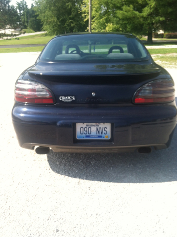 Pontiac Grand Prix 2002 photo 1