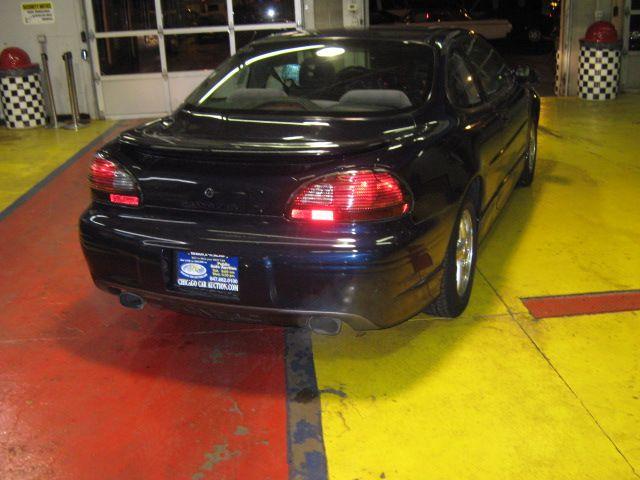 Pontiac Grand Prix 2002 photo 3