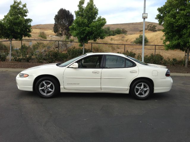 Pontiac Grand Prix 2002 photo 7