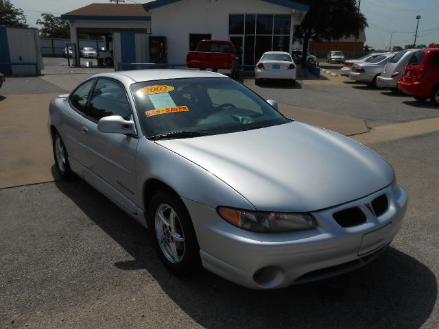 Pontiac Grand Prix 2002 photo 3