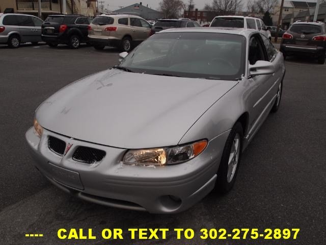 Pontiac Grand Prix 2002 photo 1