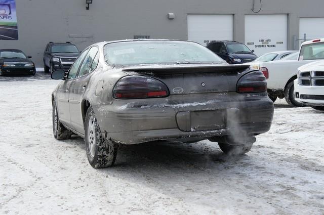 Pontiac Grand Prix 2002 photo 3