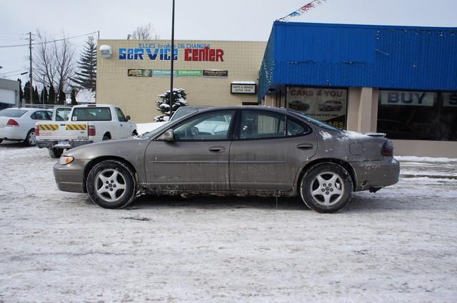 Pontiac Grand Prix 2002 photo 4