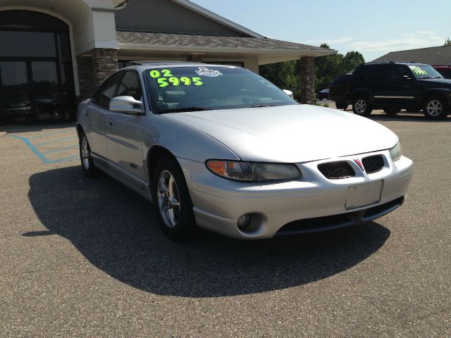 Pontiac Grand Prix 2002 photo 4