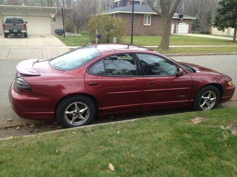 Pontiac Grand Prix 2002 photo 1