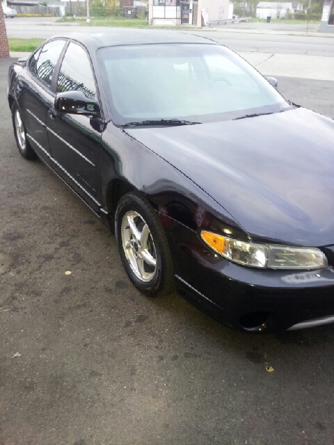 Pontiac Grand Prix 2002 photo 3