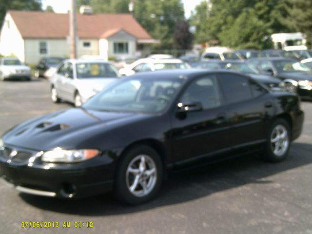 Pontiac Grand Prix 2002 photo 3