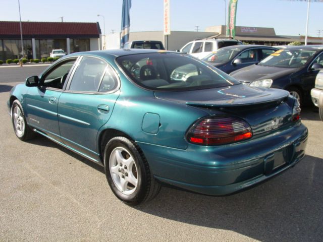 Pontiac Grand Prix 2002 photo 3