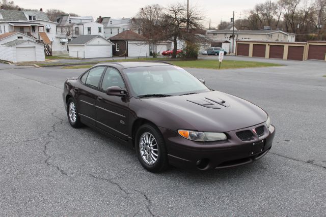 Pontiac Grand Prix 2002 photo 4