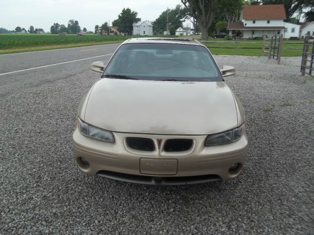 Pontiac Grand Prix 2002 photo 3