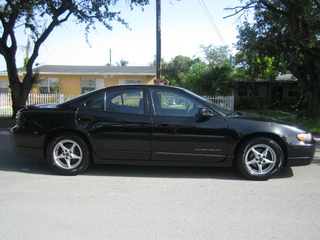 Pontiac Grand Prix 2002 photo 4