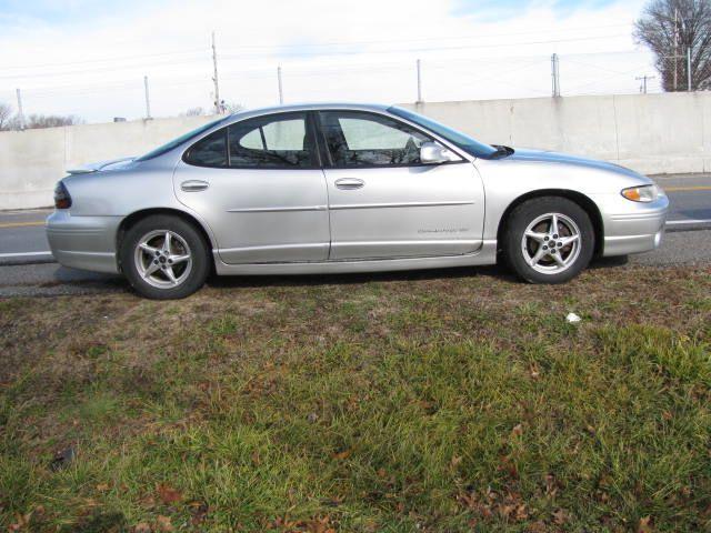 Pontiac Grand Prix 2003 photo 4