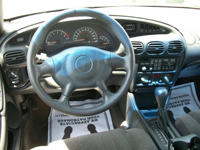 Pontiac Grand Prix 2003 photo 5