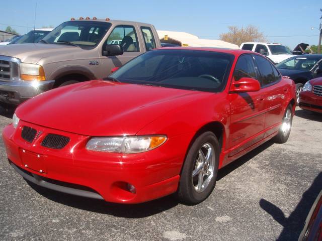 Pontiac Grand Prix 2003 photo 4