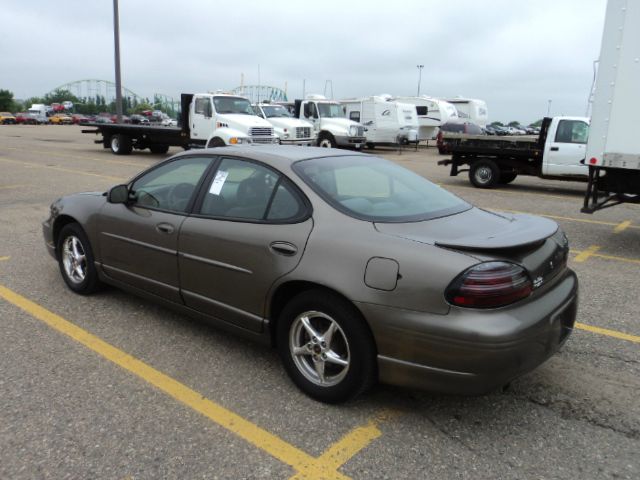 Pontiac Grand Prix 2003 photo 8