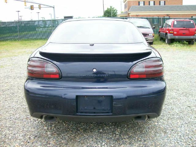 Pontiac Grand Prix 2003 photo 14