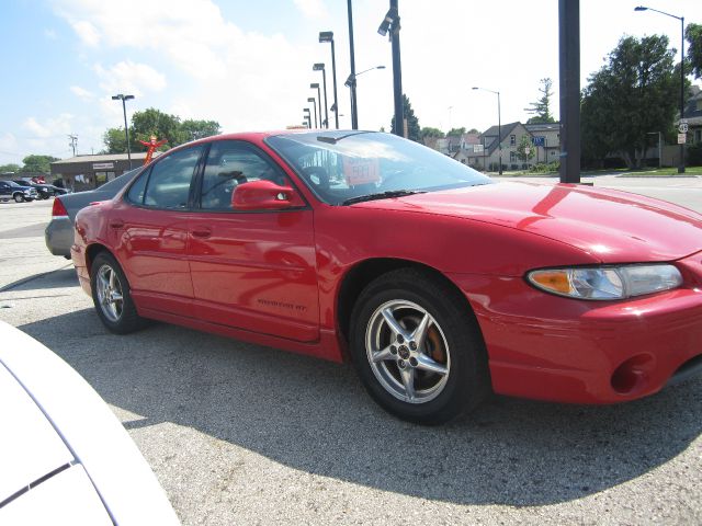 Pontiac Grand Prix 2003 photo 1