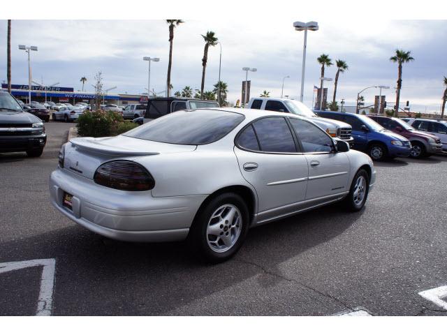 Pontiac Grand Prix 2003 photo 4