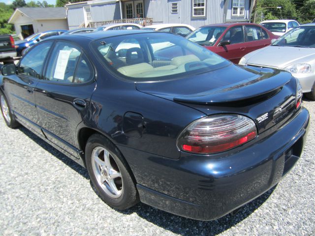 Pontiac Grand Prix 2003 photo 3