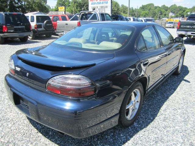 Pontiac Grand Prix 2003 photo 4