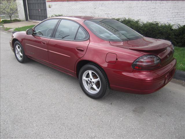 Pontiac Grand Prix 2003 photo 2