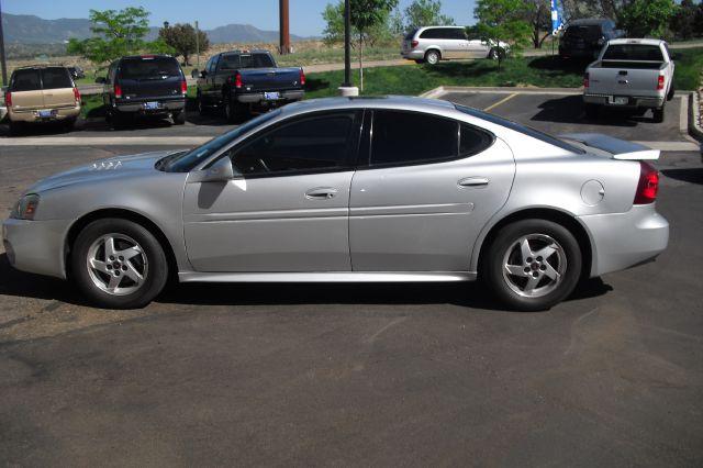 Pontiac Grand Prix 2004 photo 3