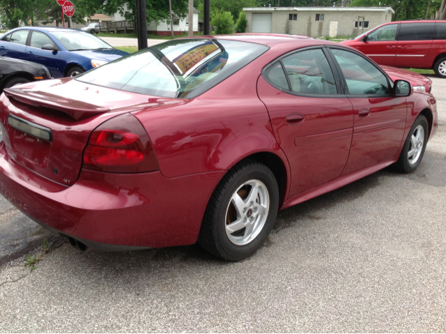 Pontiac Grand Prix 2004 photo 8