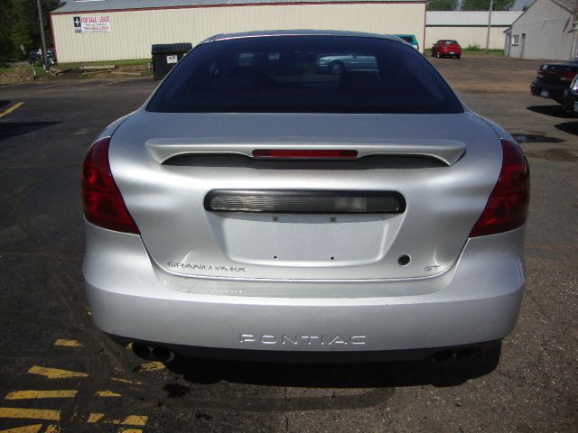 Pontiac Grand Prix 2004 photo 14