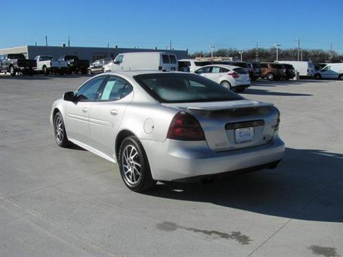 Pontiac Grand Prix 2004 photo 5