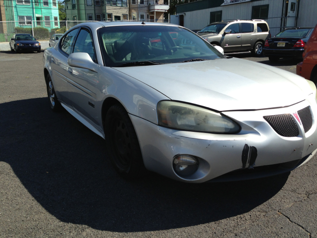 Pontiac Grand Prix Short Box Standard Sedan